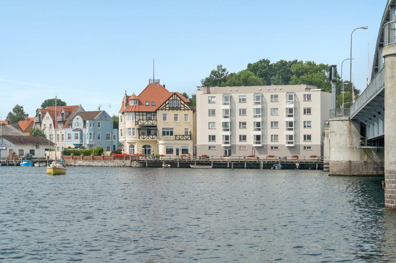 Luxury City Center Harbour Apartment 2 BedroomSønderborg エクステリア 写真