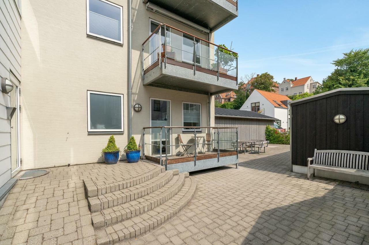 Luxury City Center Harbour Apartment 2 BedroomSønderborg エクステリア 写真